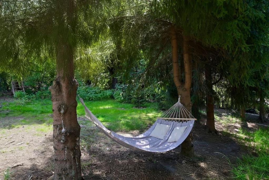 Polana Slowikowa 5 Star- Domek W Gorach Z Jacuzzi, Sauna,Basen,Ogrod Z Lasem, Kominek I Narty Stroza  المظهر الخارجي الصورة