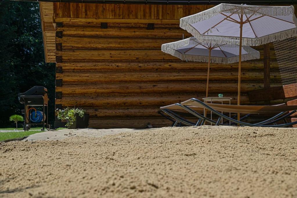 Polana Slowikowa 5 Star- Domek W Gorach Z Jacuzzi, Sauna,Basen,Ogrod Z Lasem, Kominek I Narty Stroza  المظهر الخارجي الصورة
