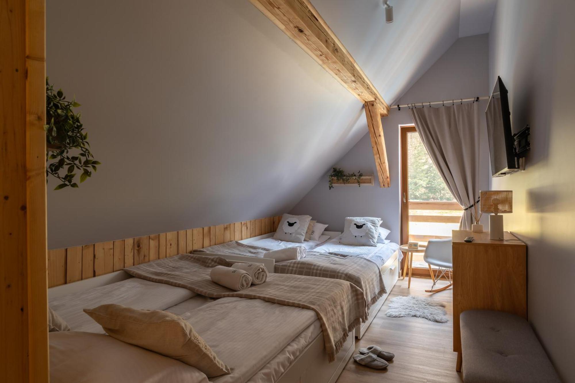 Polana Slowikowa 5 Star- Domek W Gorach Z Jacuzzi, Sauna,Basen,Ogrod Z Lasem, Kominek I Narty Stroza  المظهر الخارجي الصورة